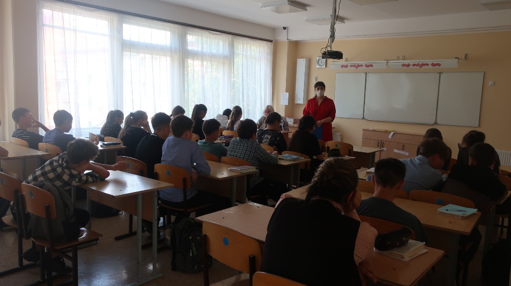 29.06.2021 Межпоселенческая библиотека знакомит с творчеством Михаила Ларионова и Натальи Гончаровой.